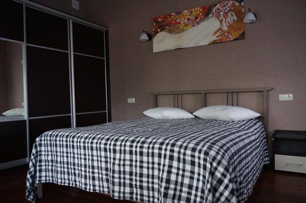 Гостевой дом Mini hotel on Narodnoy Феодосия